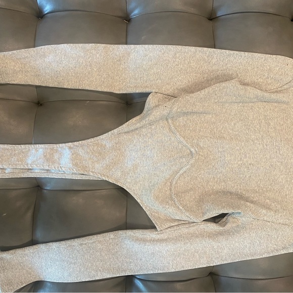 Zara NWT Ribbed High Cut Gray Bodysuit - Picture 3 of 4